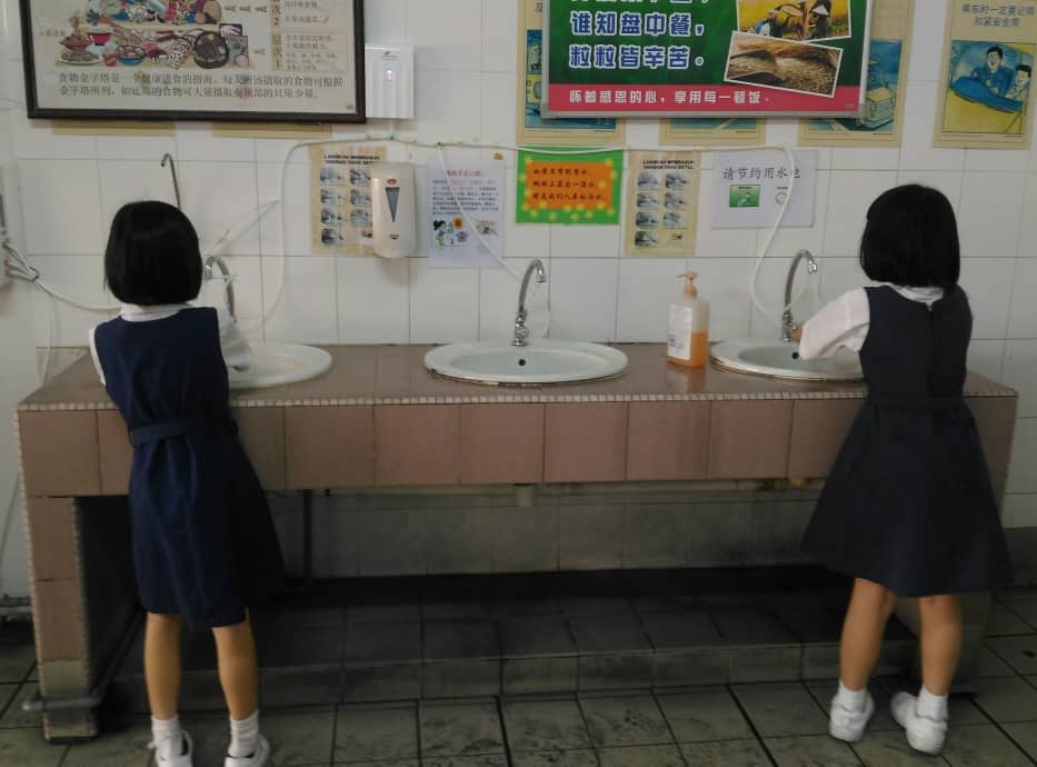 香港某小学洗手消毒